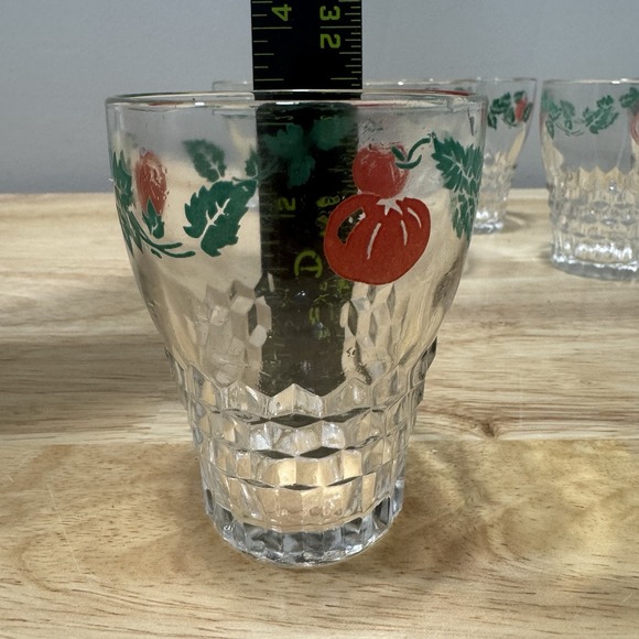 Mid Century 1950s Tomato Juice Glasses Set of 6 | Clear Textured Veggie Print - Picture 5 of 7